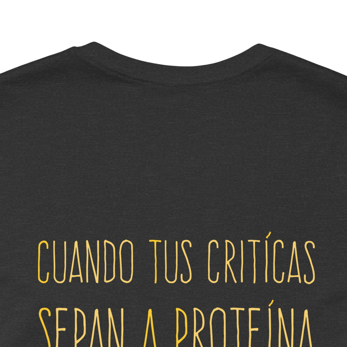 Women's Workout T-Shirt - "Críticas de Proteína" | Stylish & Motivational Activewear