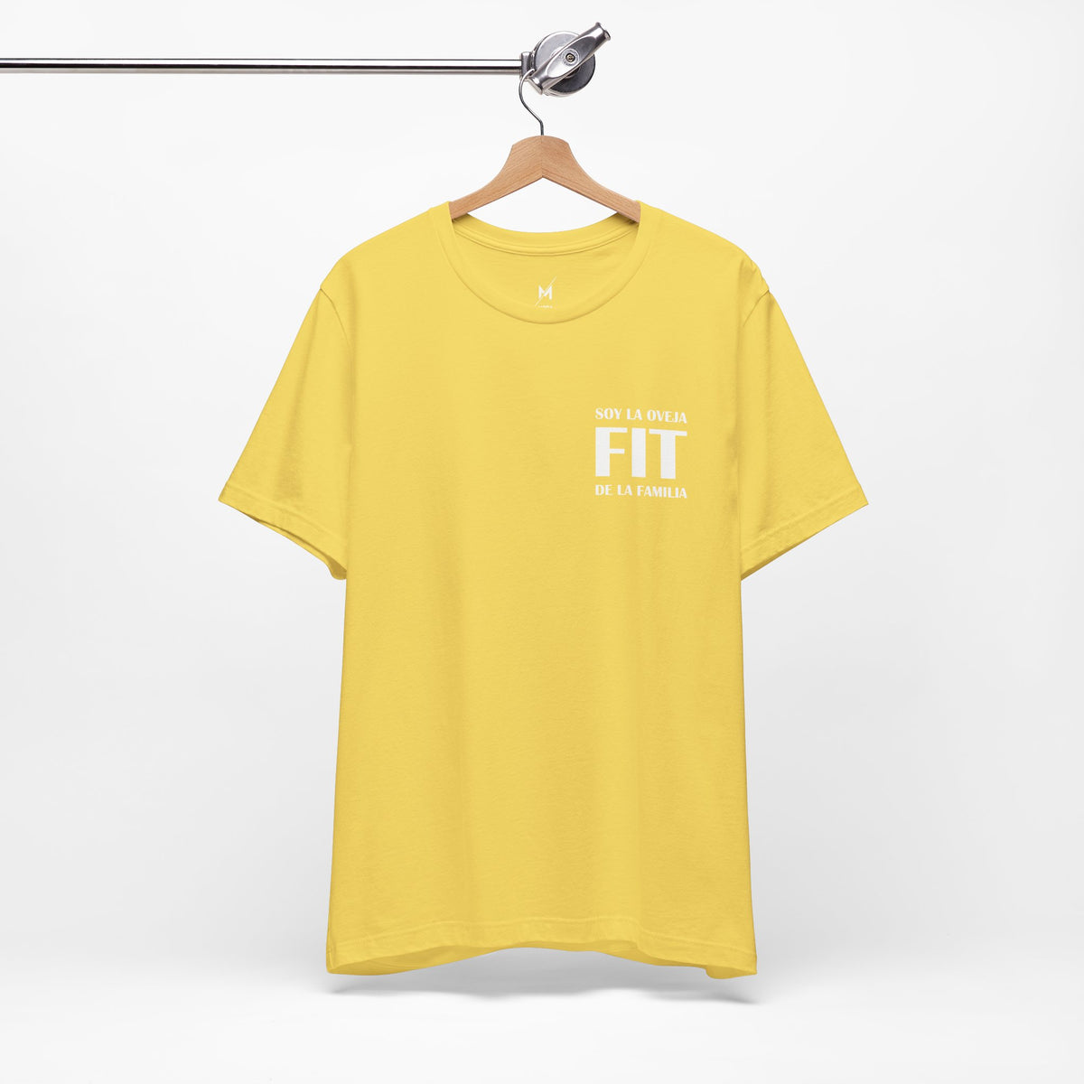 Women's Workout T-Shirt - "Oveja Fit de la Familia" | Stylish & Fun Activewear